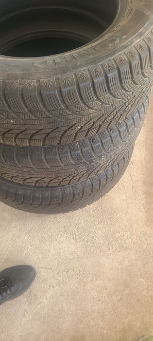 Зимний шины липучка