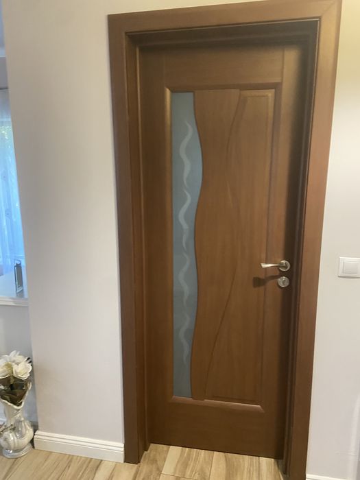 Vind 3 usi interior stare buna