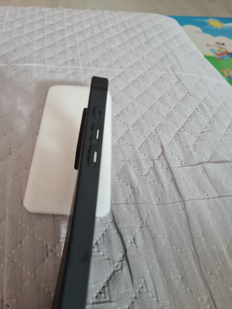 Husa Iphone 16 Pro