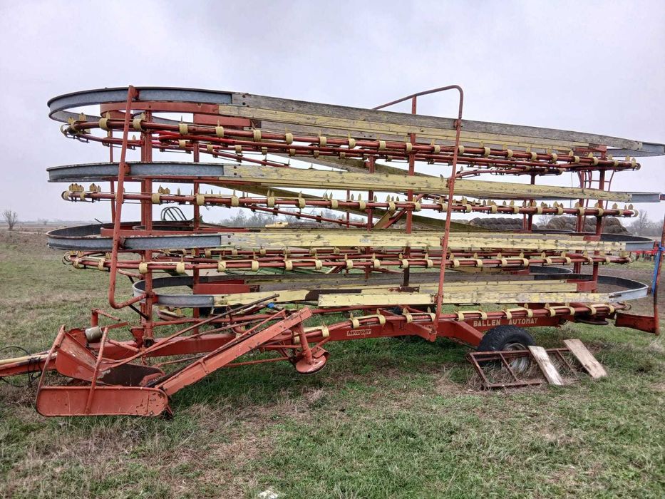 Vând bartoletă incarcare baloți