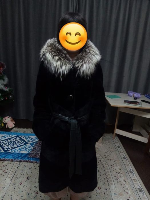Продаётся шуба мутоновая и куртка зимняя