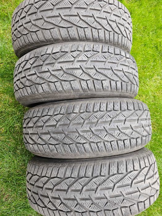 Продавам зимни гуми Kormoran Snow 215/55 R18 99V XL – DOT 2420