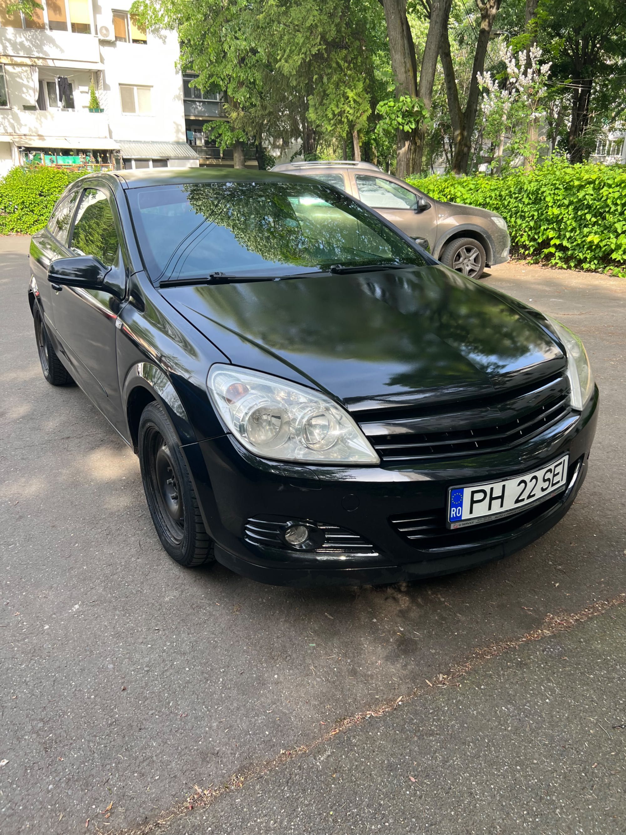 Opel Astra GTC 1.9 2006 200+ cai