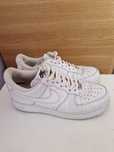 Vând nike air force