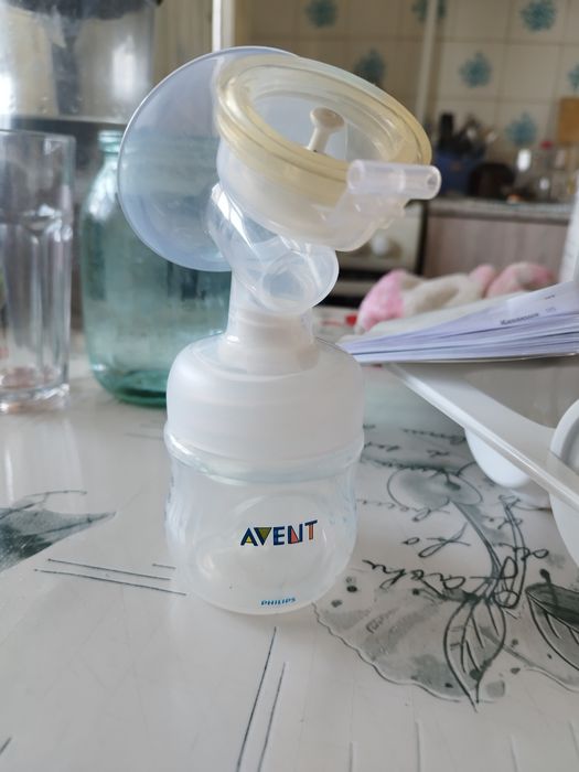 Молокоотсос ручной AVENT