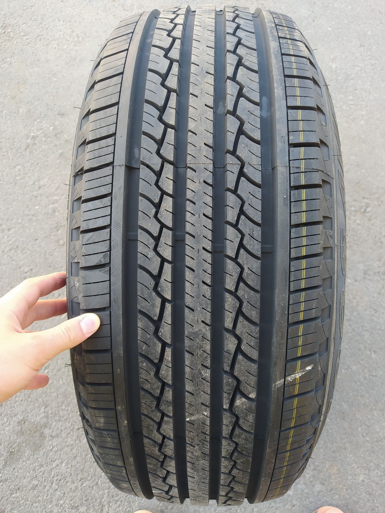 Rapid 275/65R17 Ecosaver