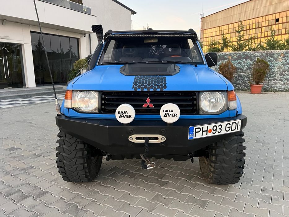 Mitsubishi Pajero 4x4 MK2