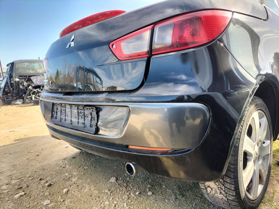 Задна броня Mitsubishi Colt cabrio / Мицубиши Колт Кабрио 2005г.