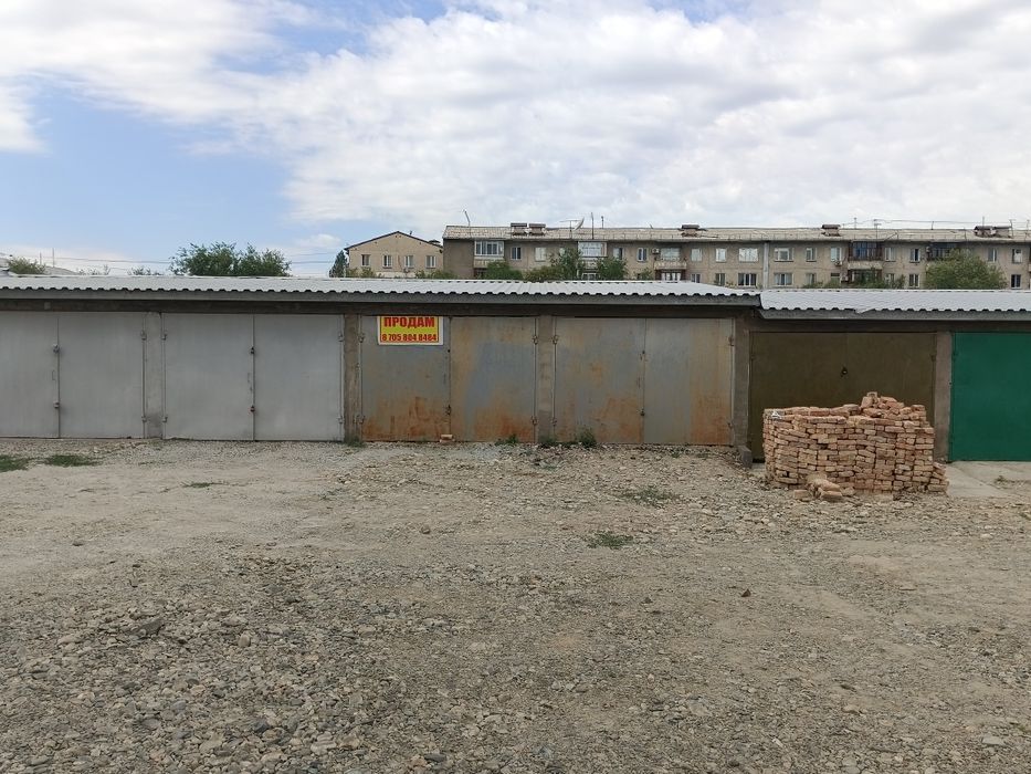 Продам новый  гараж