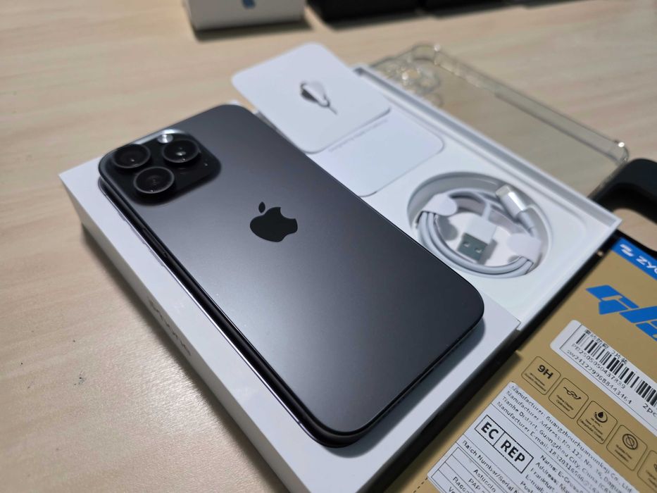 iPHONE 15 Pro Max,aspect de Nou !,funct.perfect !,pachet compl.+bonus