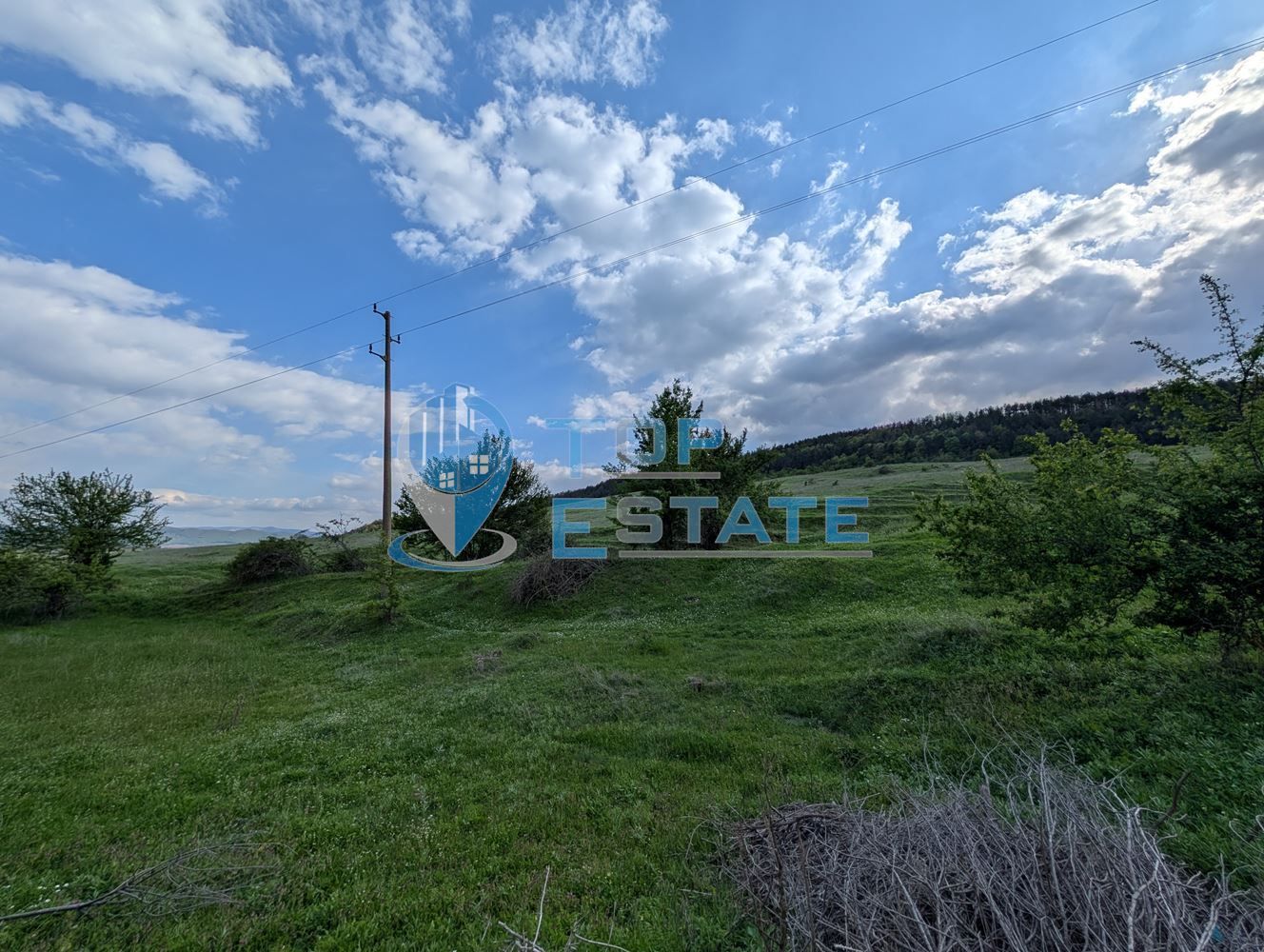 Парцел в регулация с красива панорама в село Джулюница