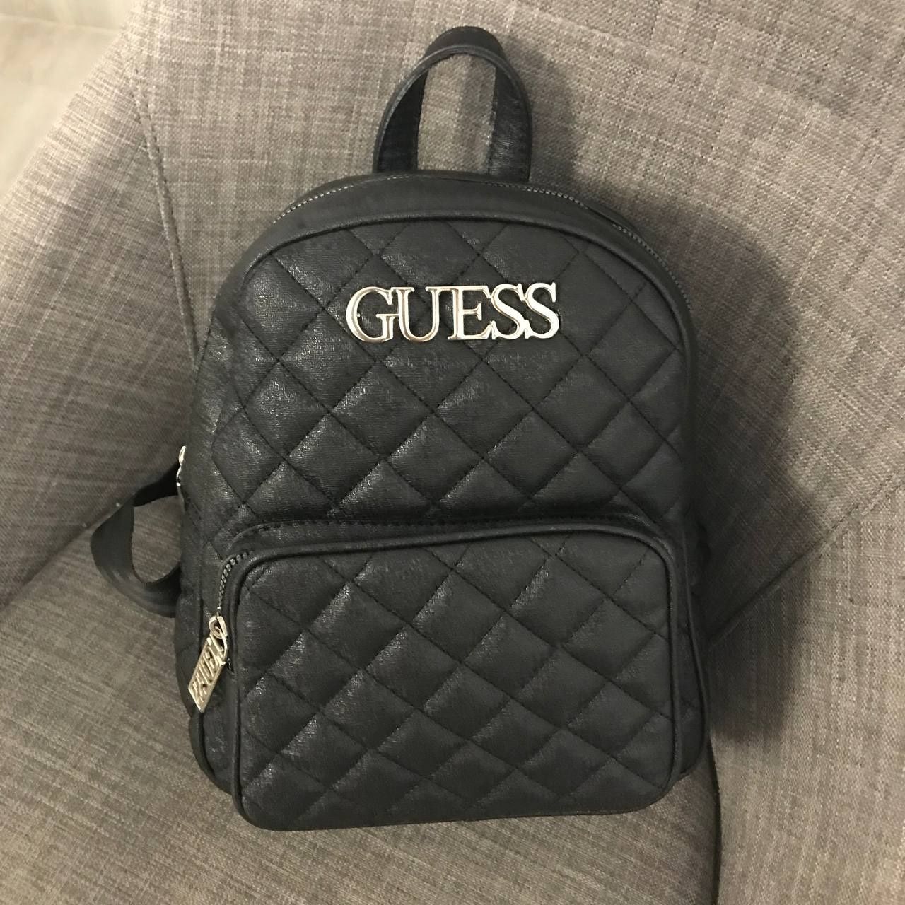 Rucsac Guess calitate