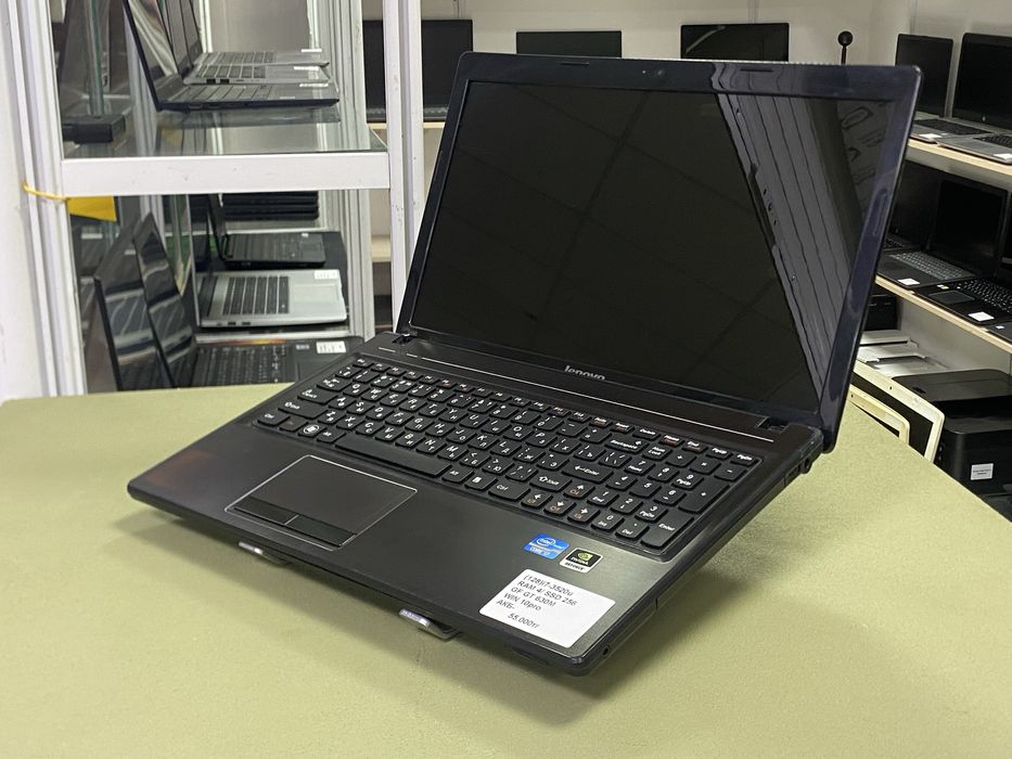 Ноутбук Lenovo i7-3520U / 4GB / SSD 256GB / GT 630M акб не держит
