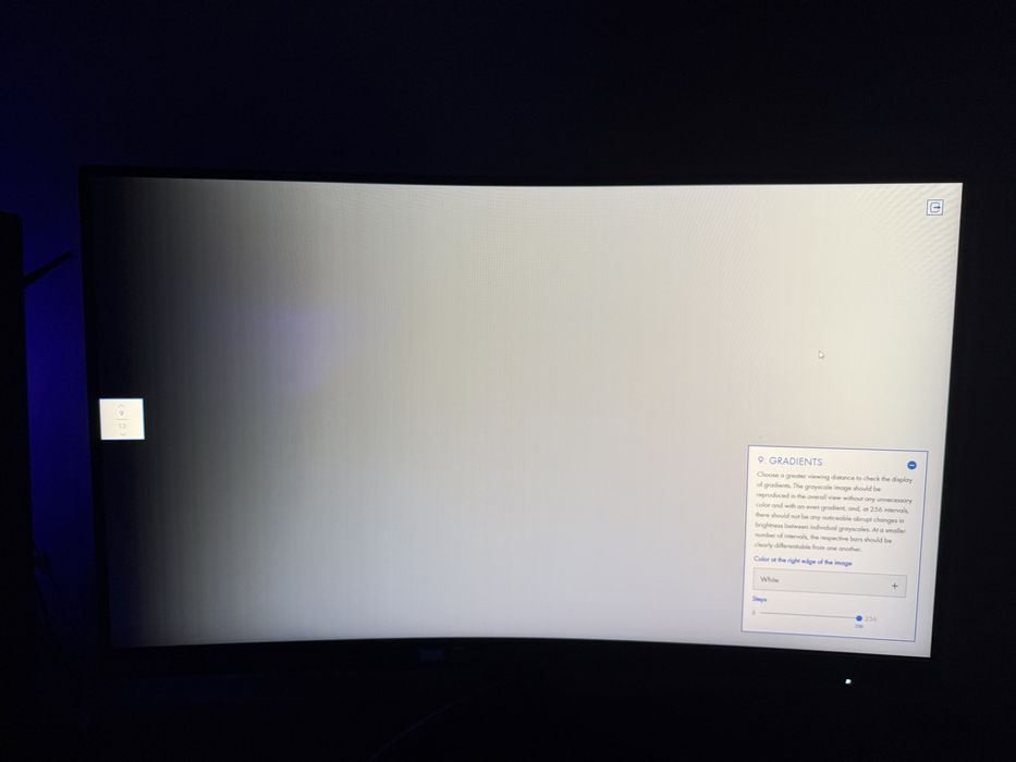 Геймърски монитор LENOVO Legion R27fc-30, 27", VA