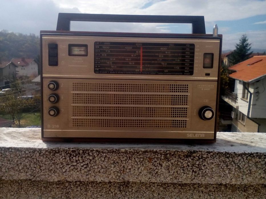Радио Selena и Грамофон ziphona