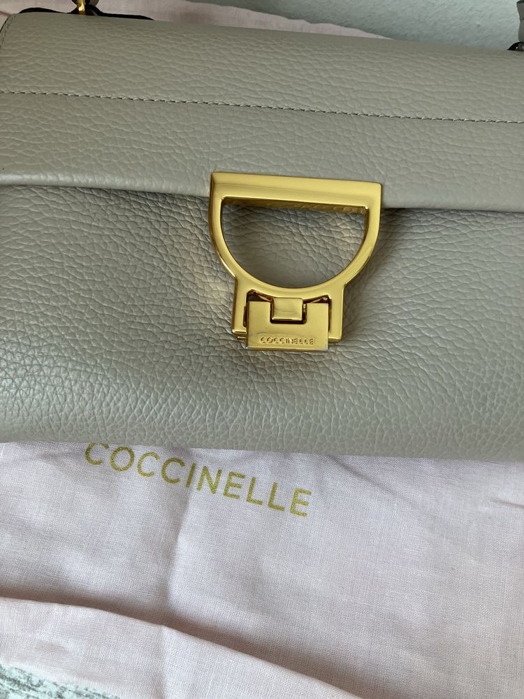 Чанта Coccinelle