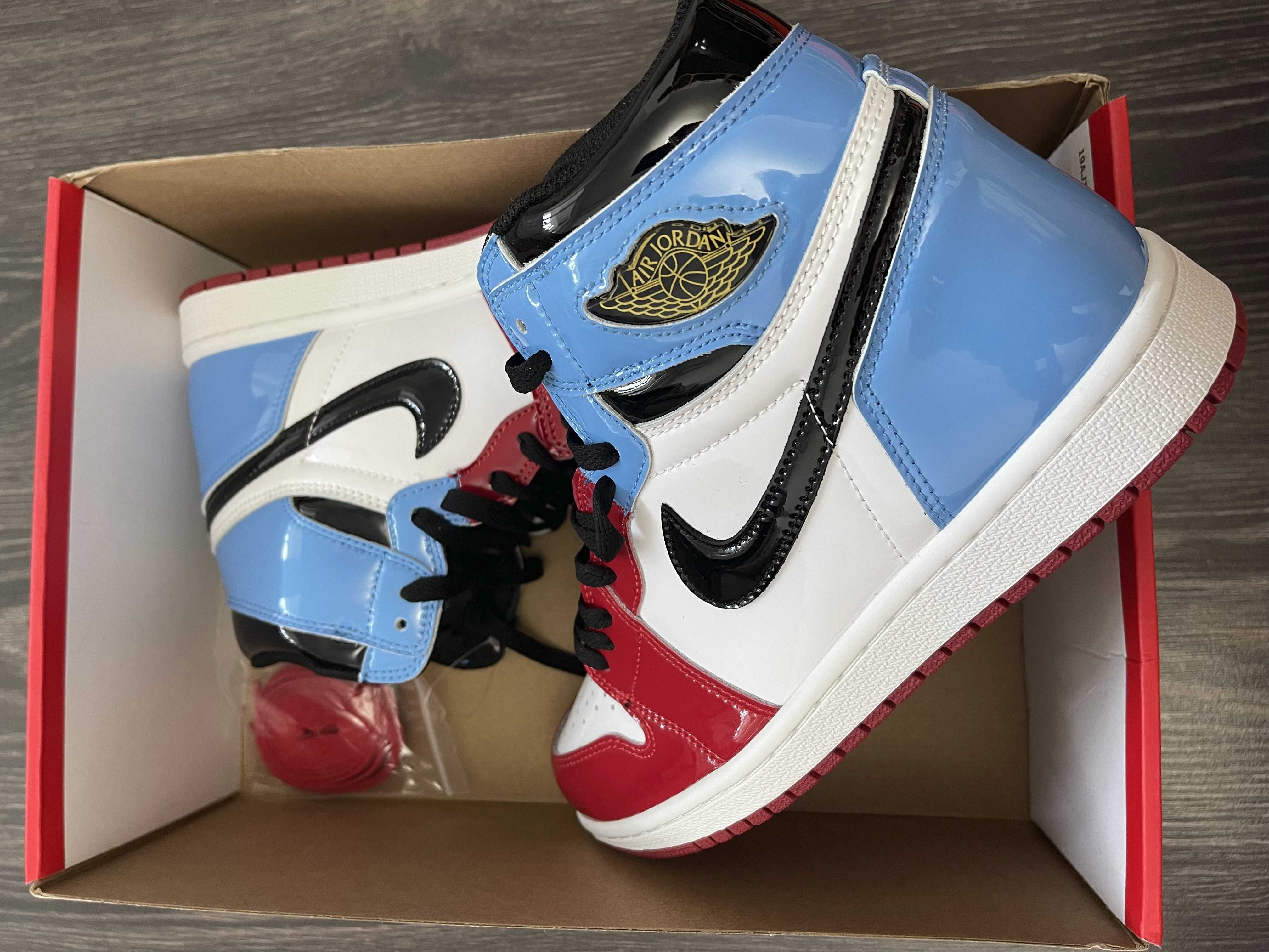 Adidasi Air Jordan 1 Retro High Fearless OG/ Marimea 40/ NOI/ Full BOX