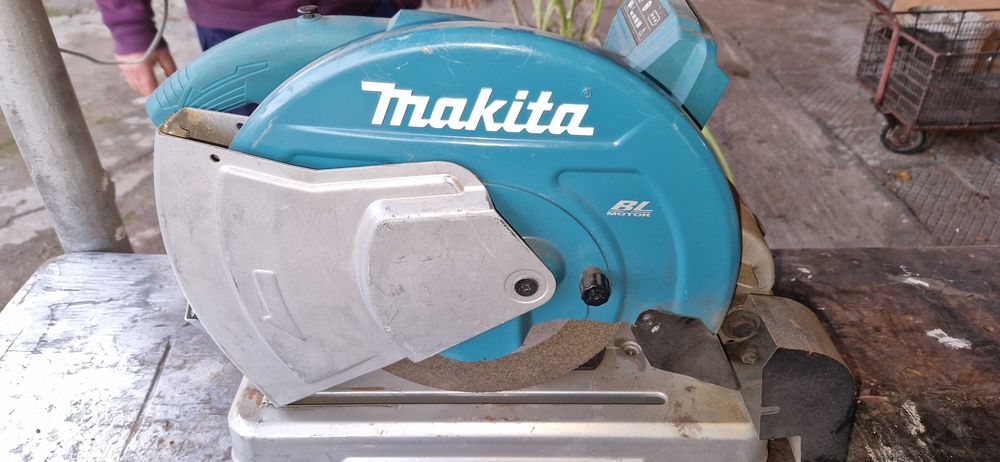 Макита Настолен Циркуляр