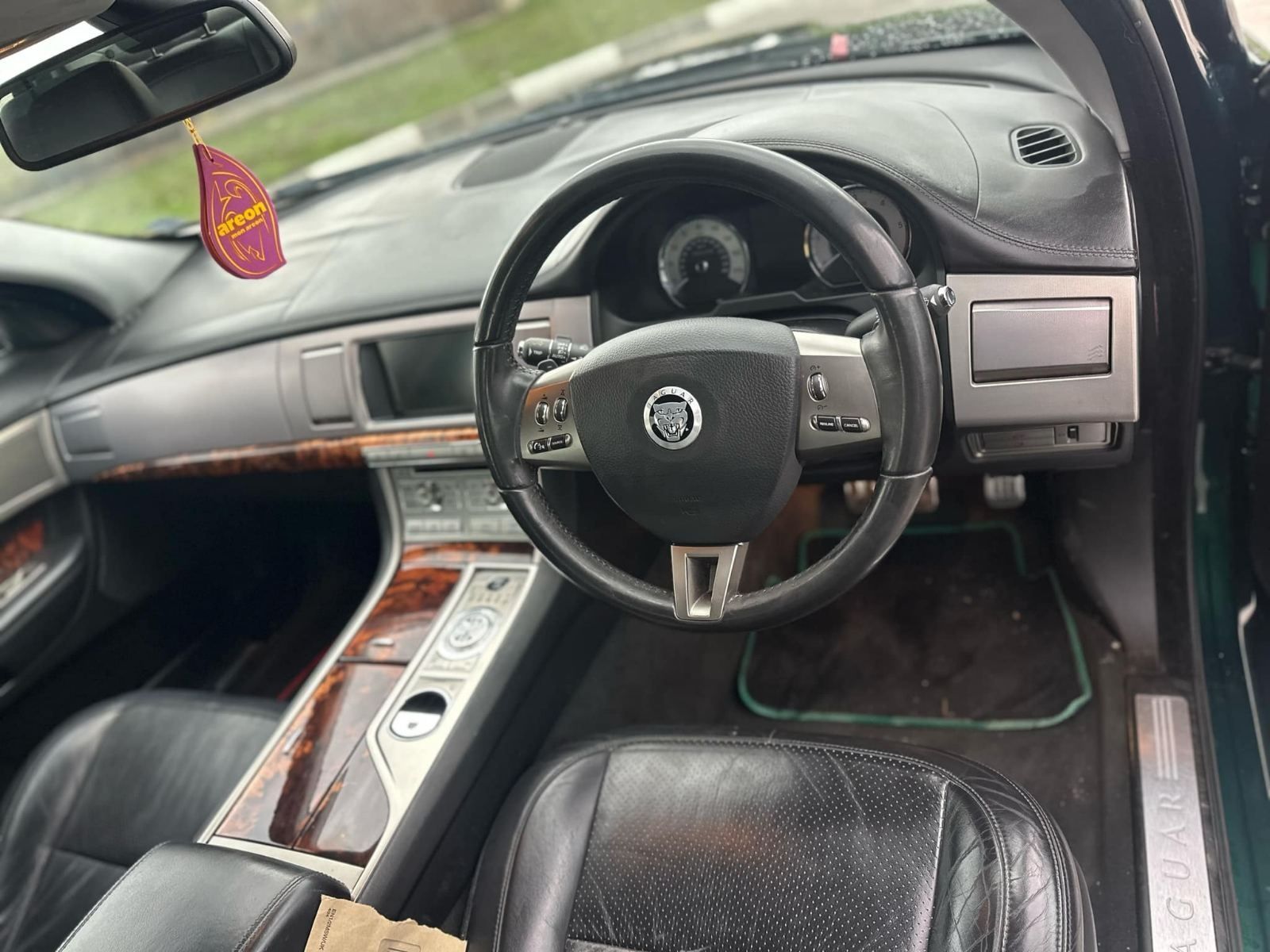 Jaguar XF 2.7Д на части