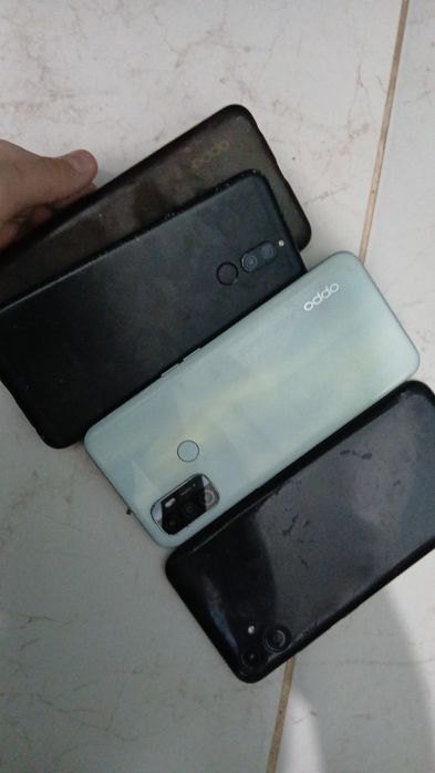 Телефоны на запчасти