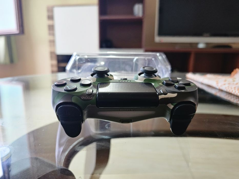 Контролер за PS4
