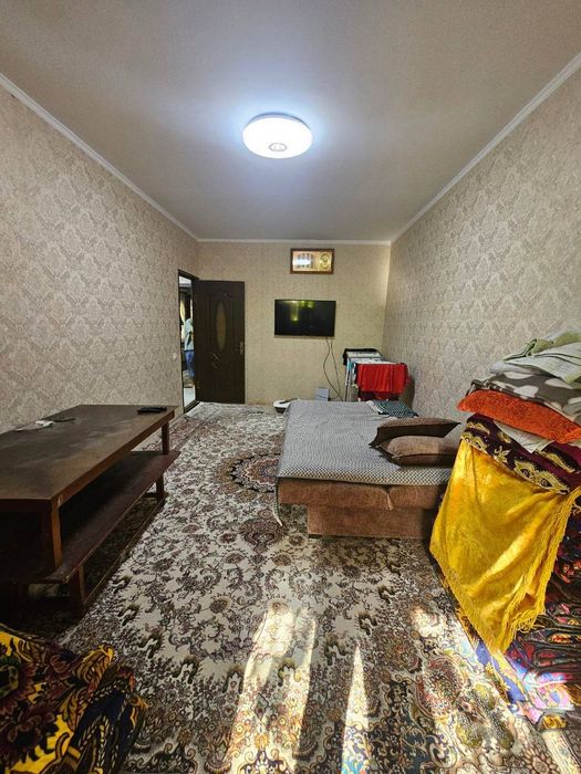 Продам квартиру Буюк ипак йули 3/2/5 70м2