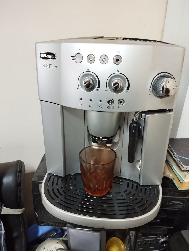 Delonghi magnifika