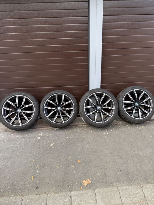 Set jante originale BMW cu anvelope de iarna - Seria 4 Gran Coupe G26