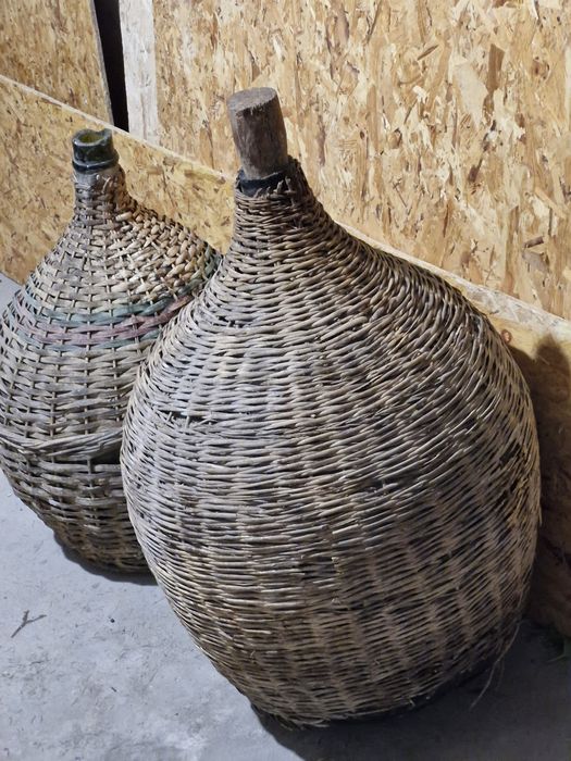 Стари антикварни стъклени съдове-2бр.