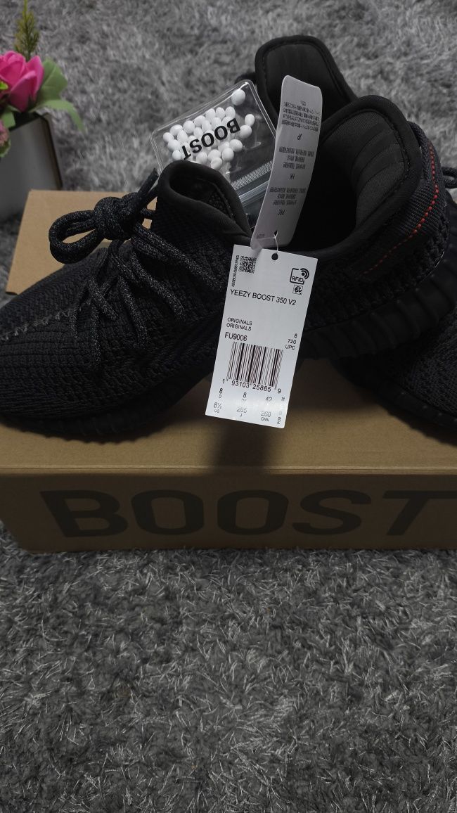 Yeezy 350 boost onyx , adidas, nike
