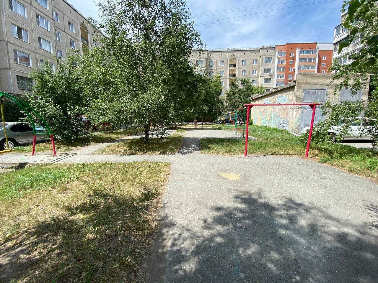 Продается 1-комнатная улучшенной планировки в 7-м микрорайоне!