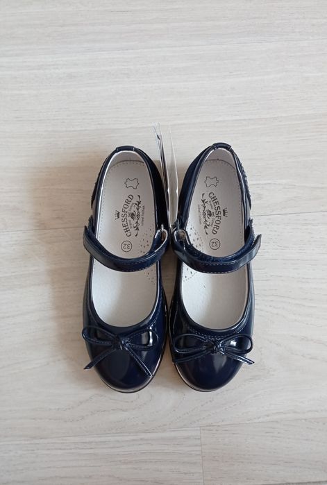 Школьные, стильные туфли для девочки темно-синего цвета