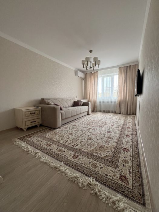 Сдаю  2 комнатную квартиру по М Оспанова