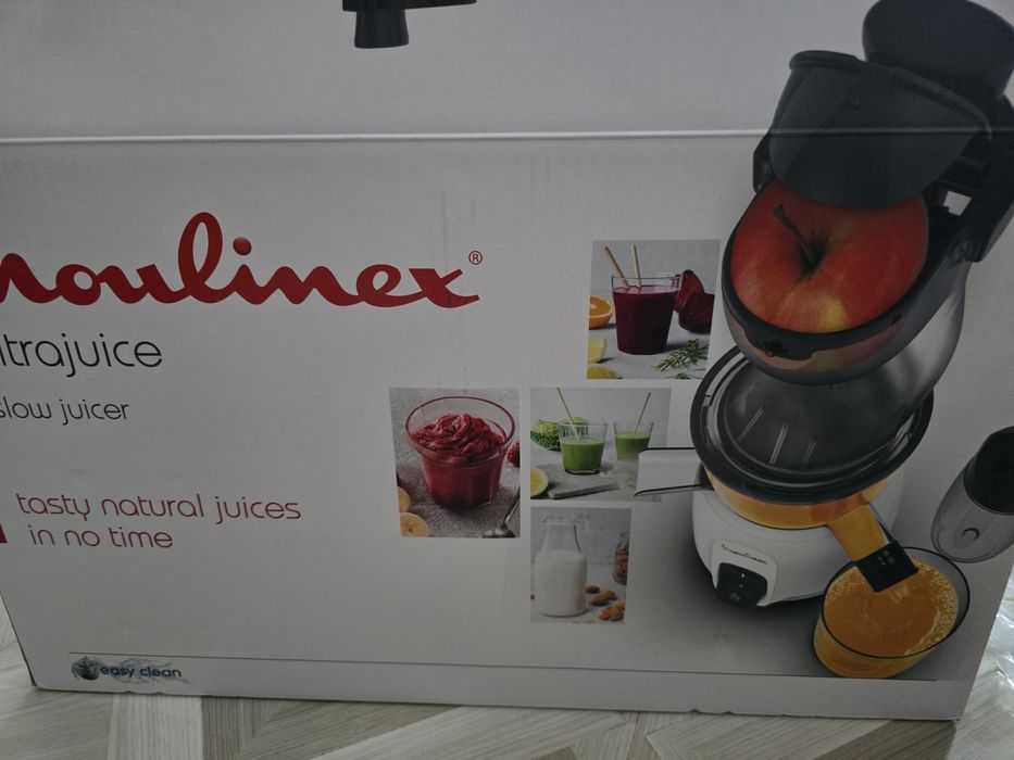 Соковыжималка шнековая