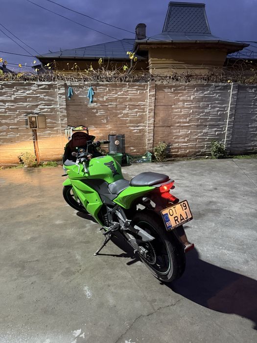 Kawasaki ninja 250r