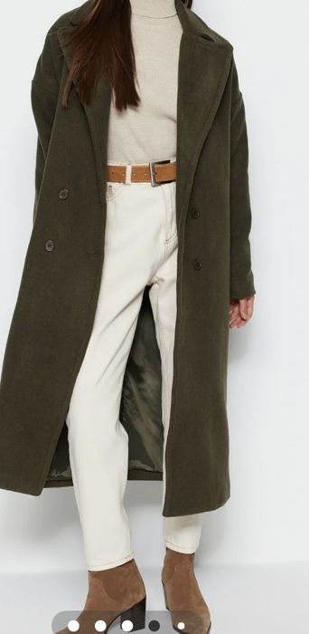 Чисто ново зимно палто