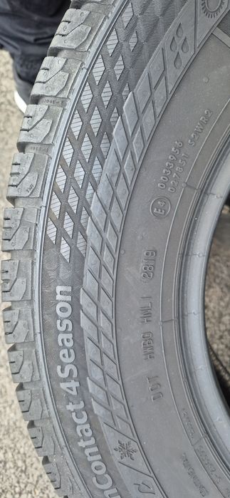 235.65.16C Continental All Season Second-hand