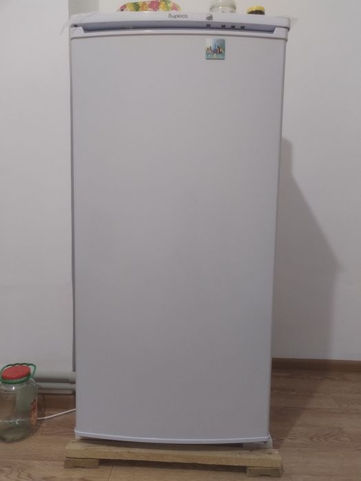 Холодильник продается