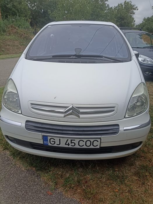 Se vinde Citroen xsara 1,6i