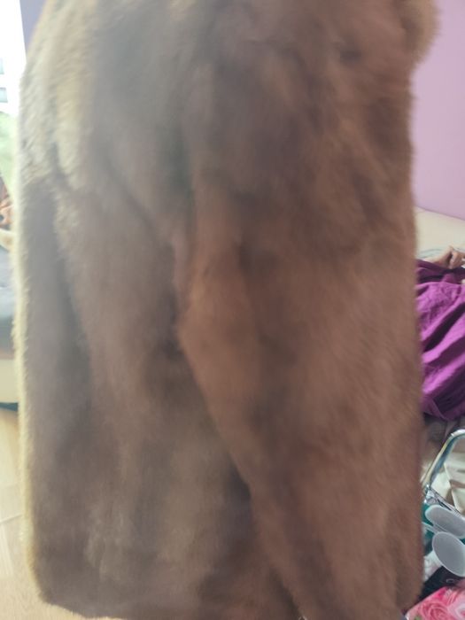 Палто от норка ползвано но е запазено