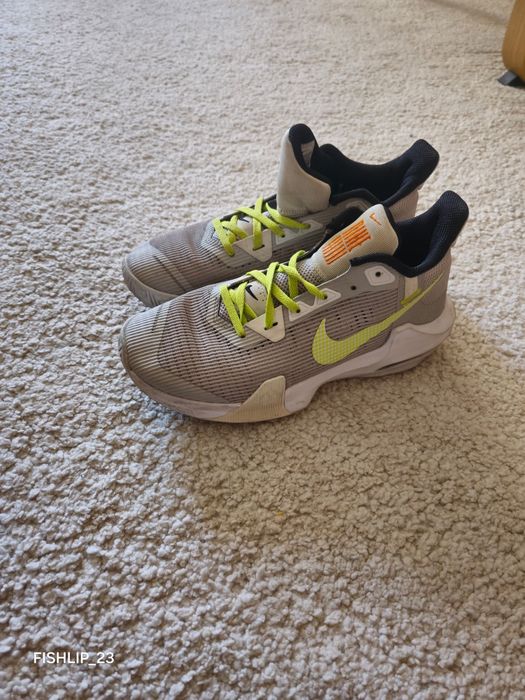 Vand NIKE Air Max Impact 3