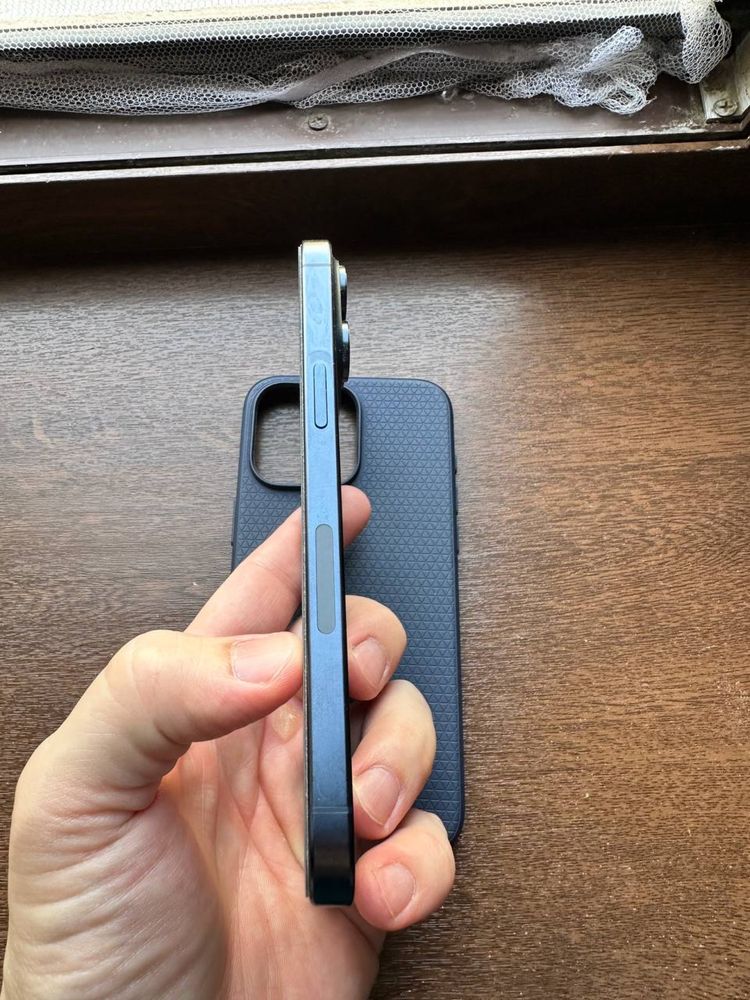 Apple iPhone 15 Pro Max E-Sim 256