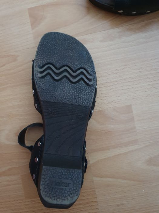 Sandale negre Rieker 40