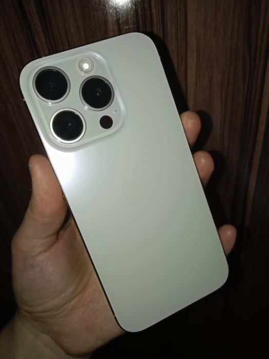 Iphone 15 pro 256gb 99%