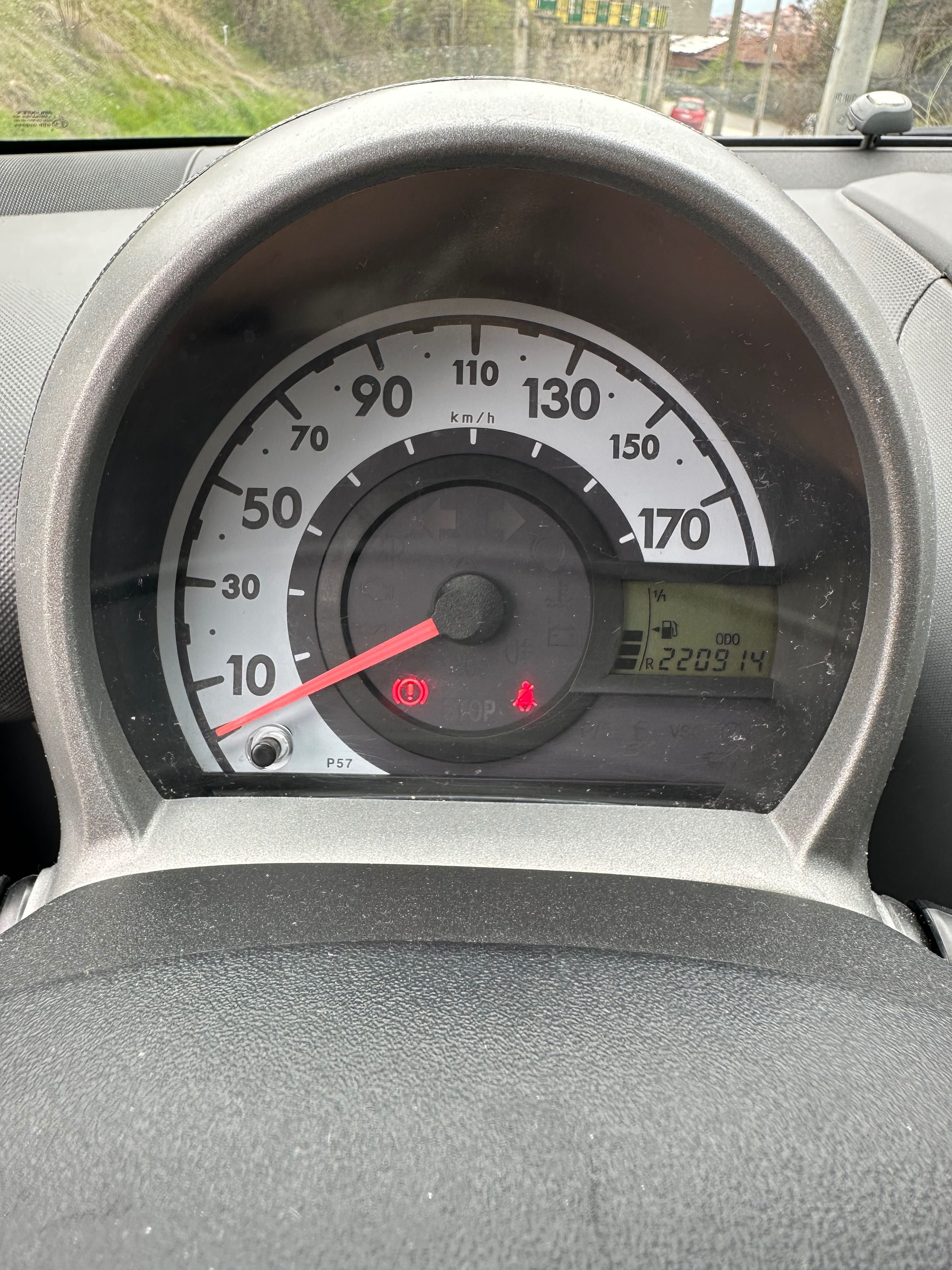 Toyota Aygo 1. бензин