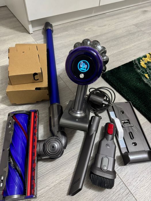 Aspirator dyson v11 absolut