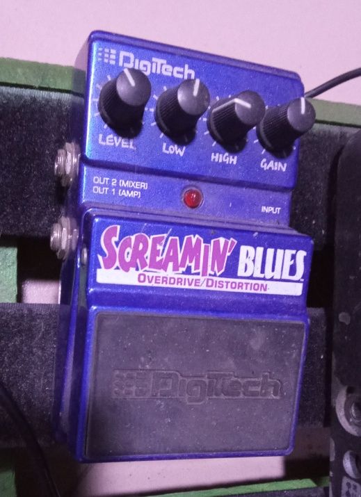 Примочка Овердрайв. Digitech Screamin blues