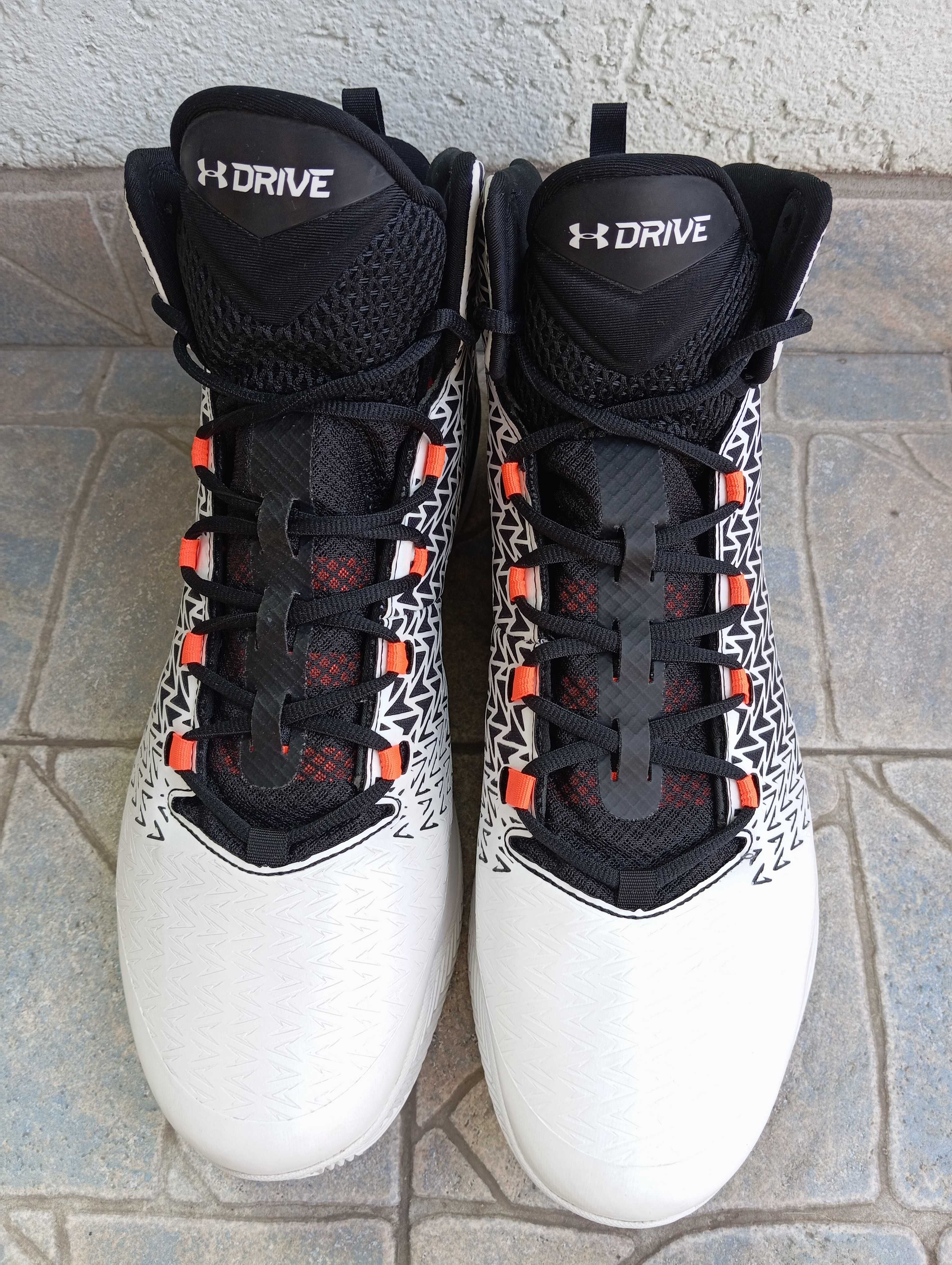 Мъжки баскетболни маратонки Under Armour номер 50,5