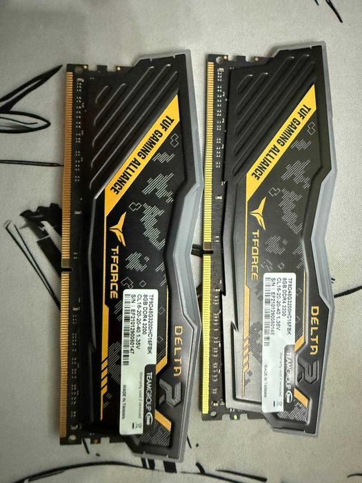 ОЗУ T-FROCE  8 GB DDR4 3200Mhz