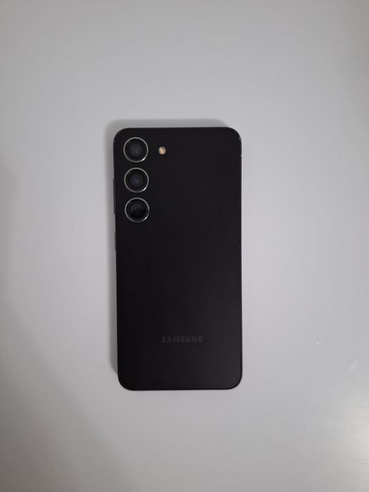 Samsung s23 8/128